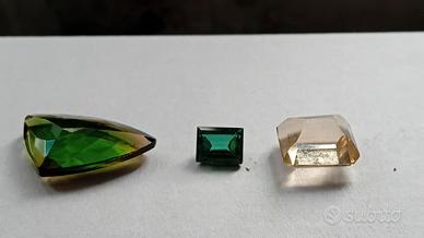 pietre da incastonare per anelli e collane