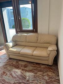 Divano in pelle
