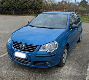 POLO VOLKSWAGEN 