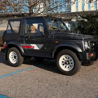 Suzuki SJ413 Samurai