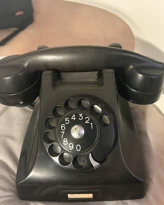 Telefono vintage FATME nero anni 60/70 a disco