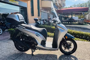 HONDA SH 350 TUTTO INCLUSO ANCHE PASSAGGIO! MINI