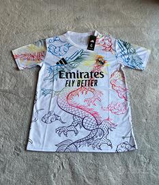 Real Madrid t-shirt calcio edizione speciale