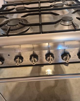 Cucina Smeg libera installazione 