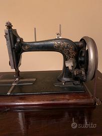 Macchina da cucire SINGER