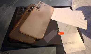 3 Cover e pellicole x Samsung s22 6.1”