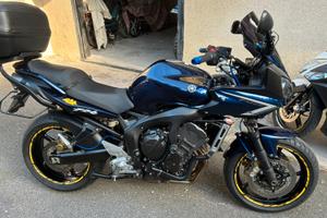 Stupenda Yamaha FZ6 Fazer S2