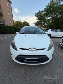 Ford fiesta 2010
