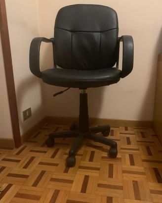 Sedia con rotelle da scrivania