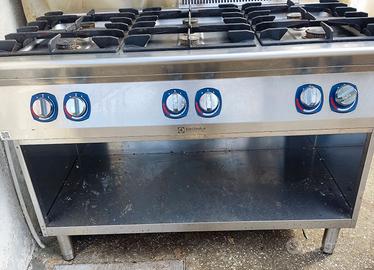 cucina 6 fuochi Electrolux