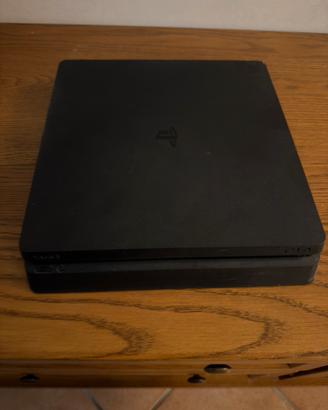 Ps4 slim 1TB + giochi