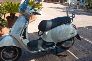 vespa 300 gts super