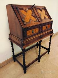 Antico secrétaire a ribalta in legno massello