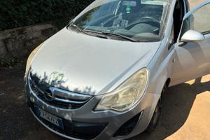 Opel Corsa 1.3 cdti adatta ai neopatentati