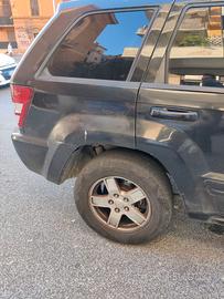 GRAND CHEROCHE LAREDO 3,00 DIESEL anno 2007