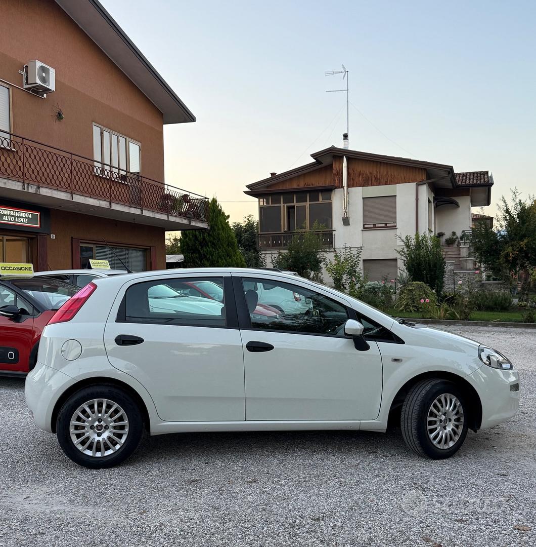 Fiat Punto 2015 photo 3