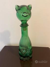 Gatto verde in vetro vintage