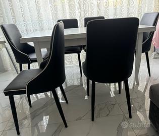 Sedia modello poltroncina