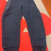 Pantaloni tuta tek nike  137-147 cm