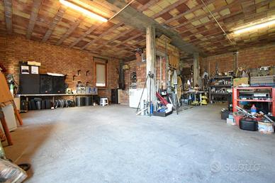 4 LOCALI A SAVIGNANO SUL RUBICONE