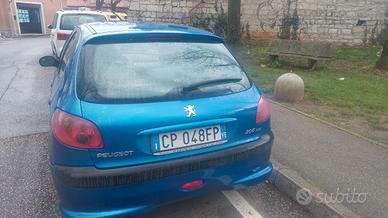 Peugeot 206 1.1 benzina, anno 2004, ca. 172.000 