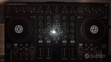 Traktor Kontrol S4 MK2