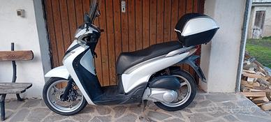 Honda sh 150 2012