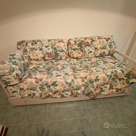 Divano letto con letto a scomparsa 