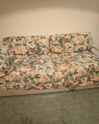 Divano letto con letto a scomparsa 