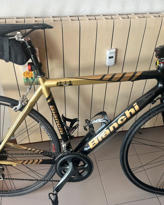 Bianchi carbon 928 c2c taglia 53