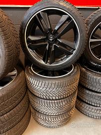 Ford Mustang 2015 - 2024 Cerchi Gomme 19