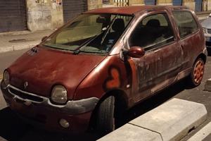 Splendida Renault Twingo