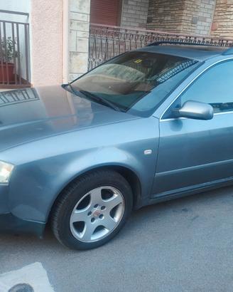Audi A6 avant v6 benzina unico proprietario