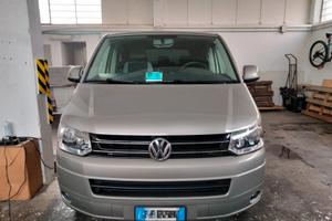 VW Caravelle 2.0 TDI DSG 140 CV Confortline