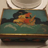 scatola vintage in latta