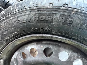 4 ruote complete IMPERIAL 195/60R16C