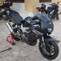 Honda VTR 1000 F