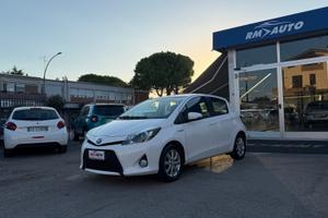 Toyota Yaris 1.5 Hybrid AUTOMATICA!