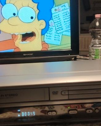 lettore VHS DVD CD combo