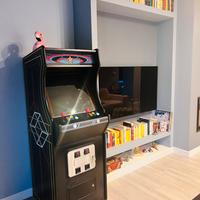 Cabinato arcade