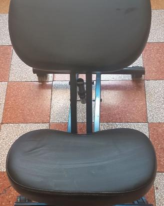 Sedia ergonomica posturale inginocchiata