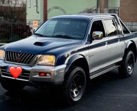 Mitsubishi L200 2.5 TDI 4WD Double Cab Pick-up GLS