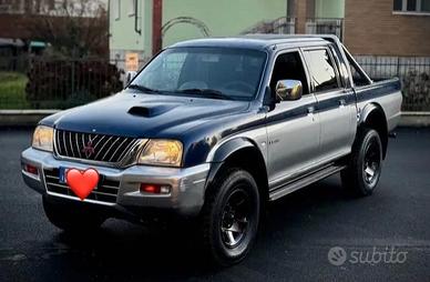 Mitsubishi L200 2.5 TDI 4WD Double Cab Pick-up GLS