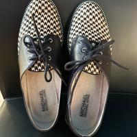 Scarpe allacciate originali Michael Kors numero 39
