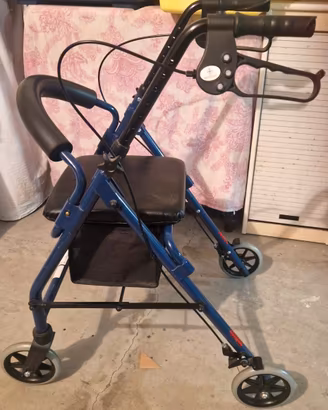 Deambulatore per anziani e disabili