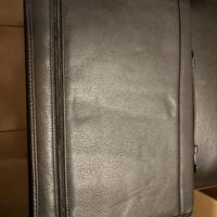 Borsa Orna Con Tracolla In Pelle