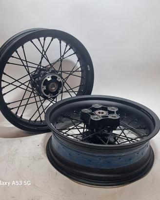 Cerchi a Raggi Ducati Scrambler 1100 tribute pro