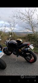 DUCATI MONSTER 1100