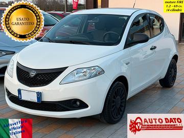 Lancia Ypsilon 1.2 69 cv. ELEFANTINO BLU