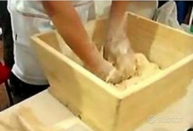 Madia in legno massiccio per pane, pizza e focacce